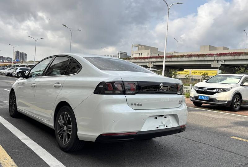 二手车 