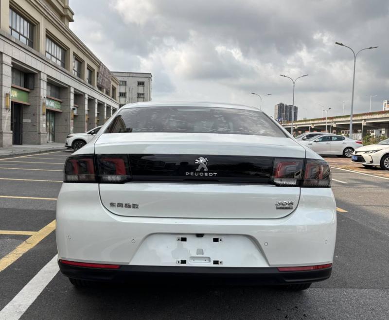 二手车 