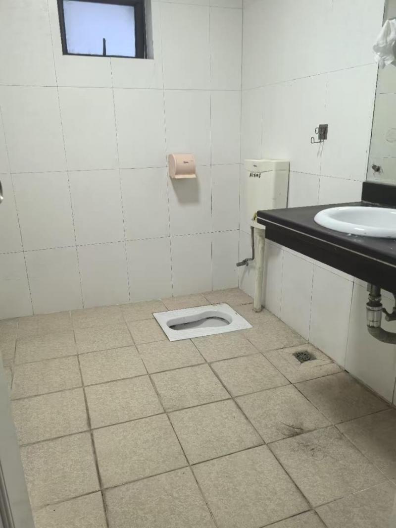 房屋出租 