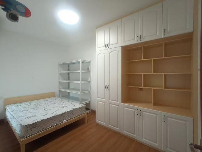 房屋出租 