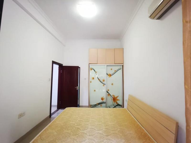 房屋出租 