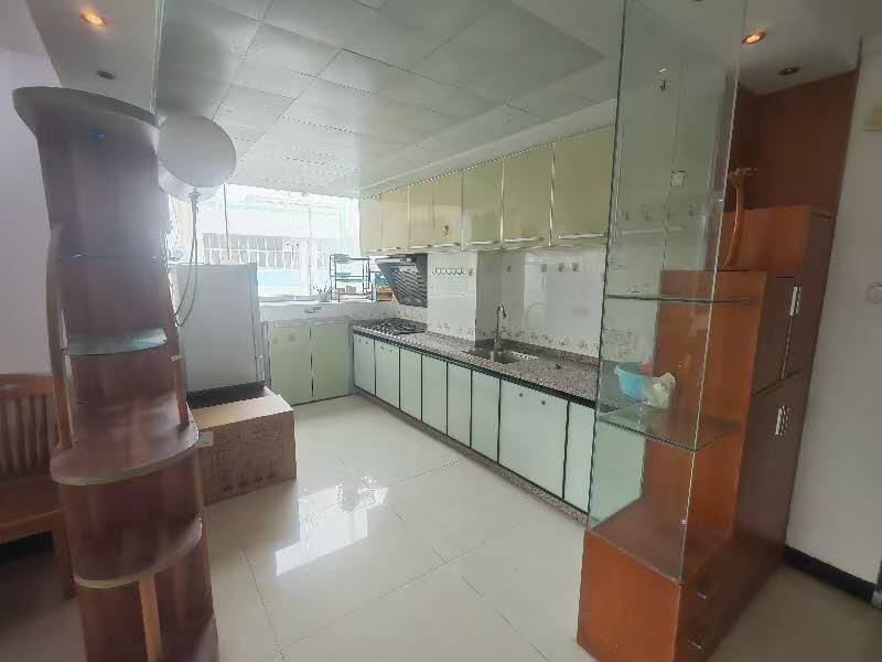 房屋出租 