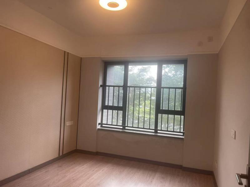 房屋出租 