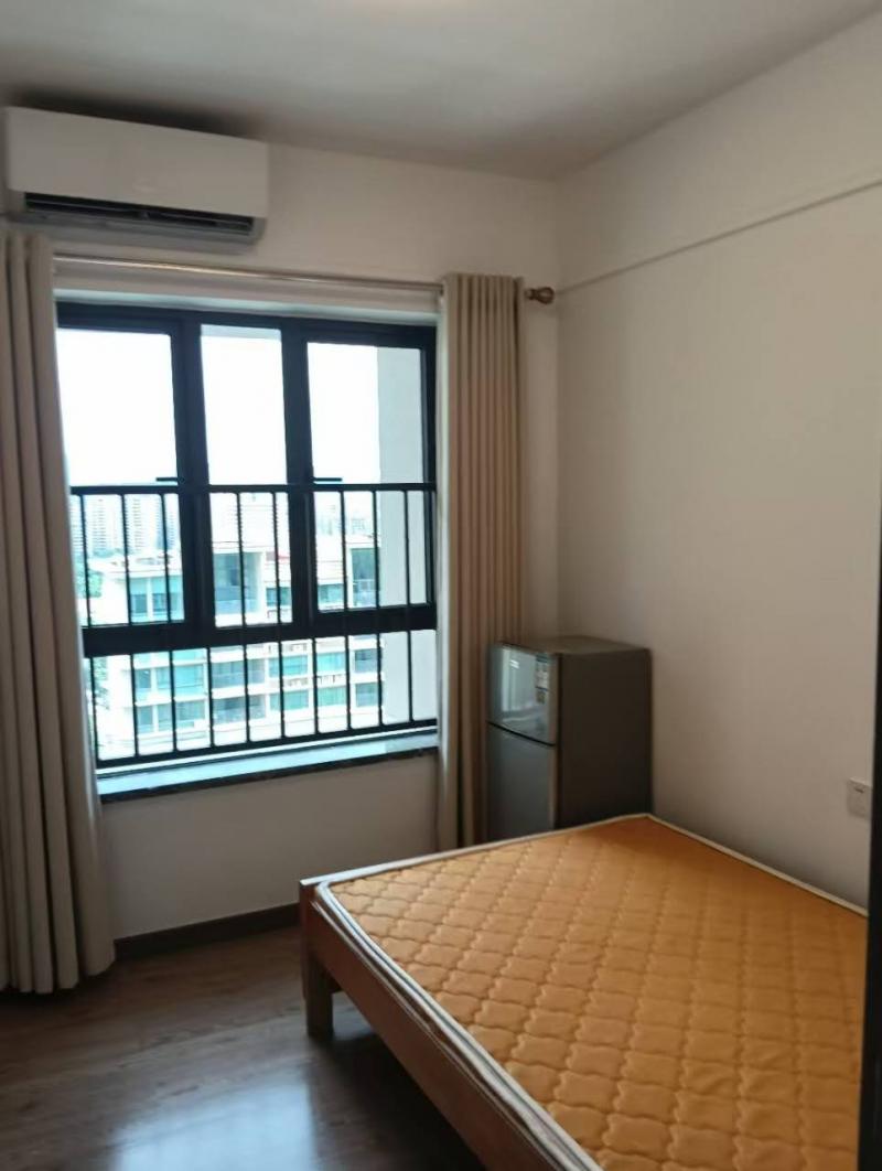 房屋出租 