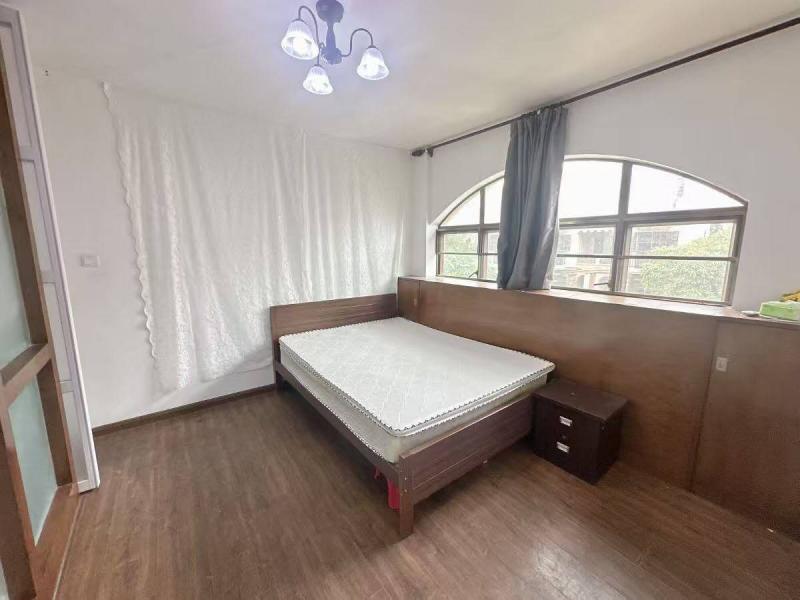 房屋出租 