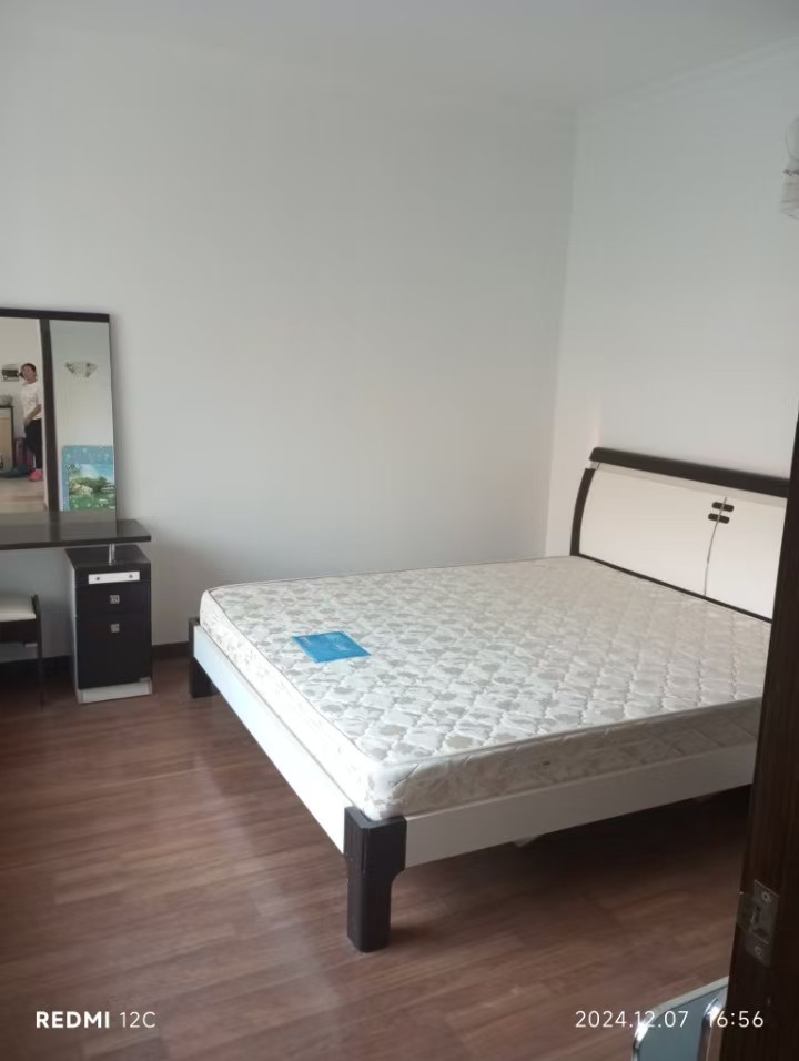 房屋出租 