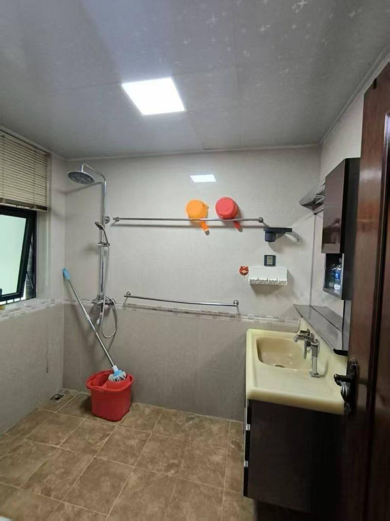 房屋出租 