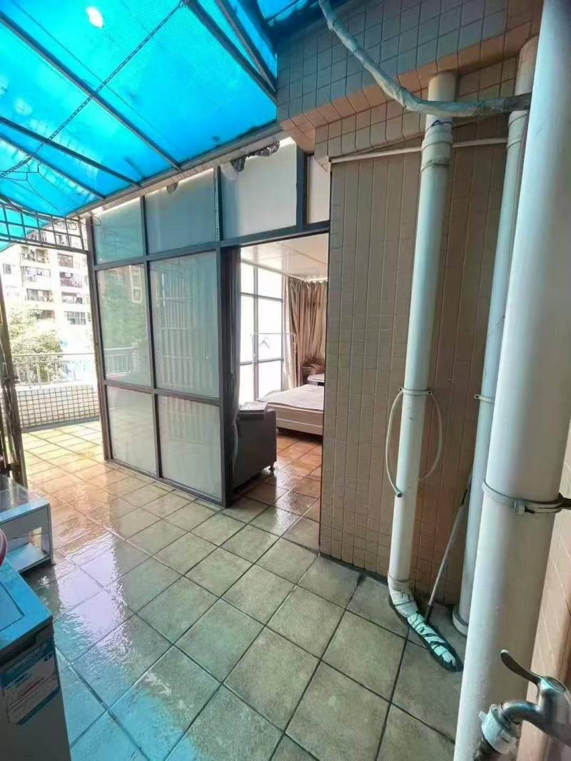 房屋出租 