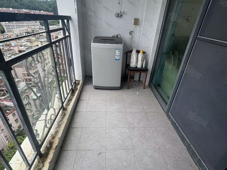 房屋出租 