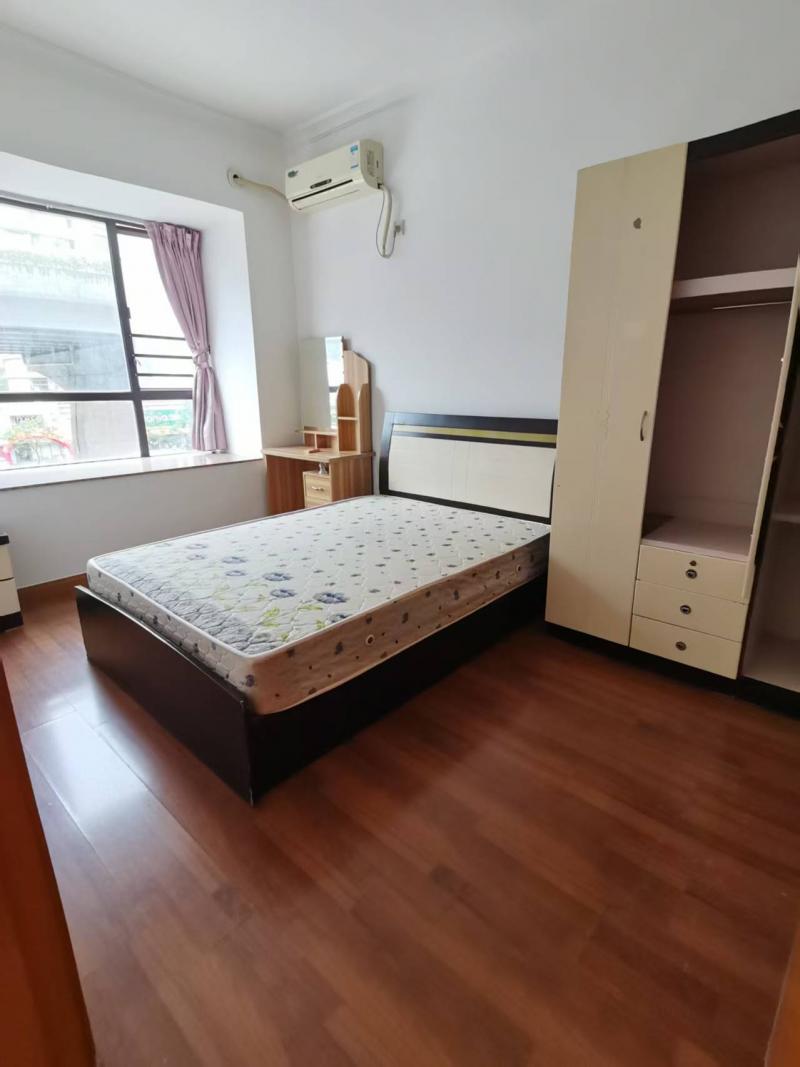 房屋出租 