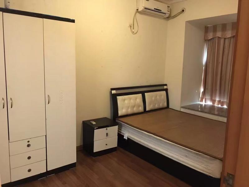 房屋出租 