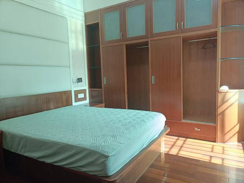 房屋出租 