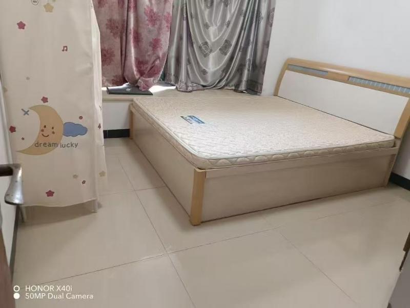 房屋出租 