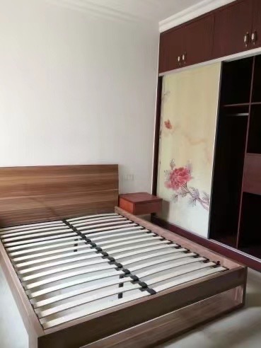 房屋出租 