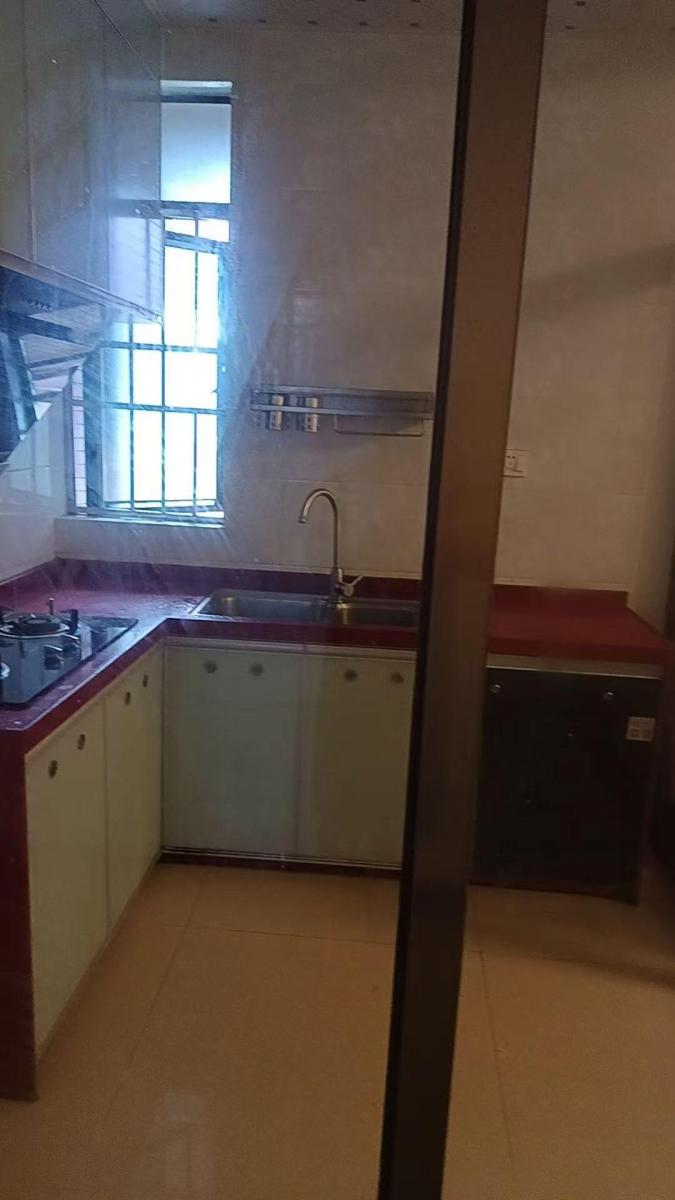 房屋出租 