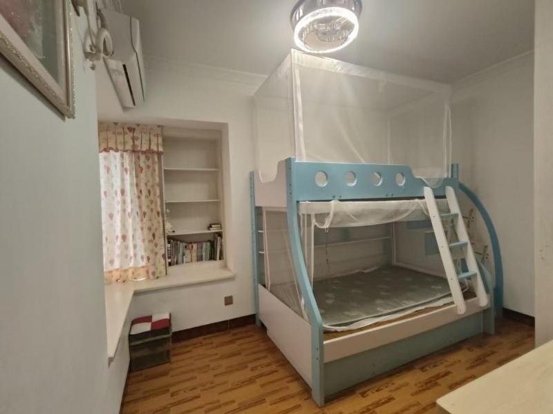 房屋出租 