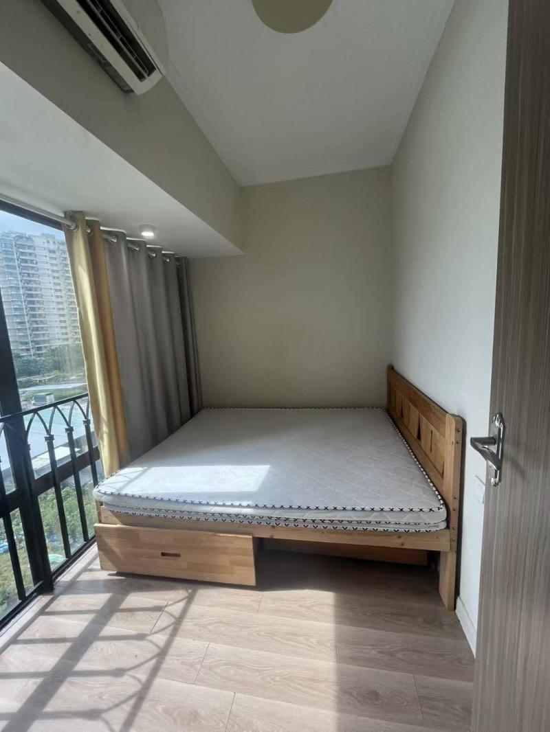 房屋出租 