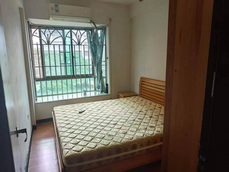 房屋出租 