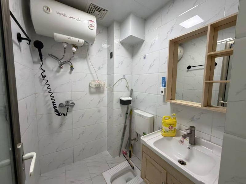 房屋出租 