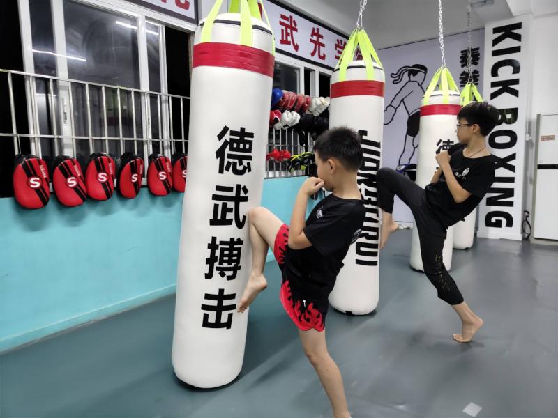 生活服务 