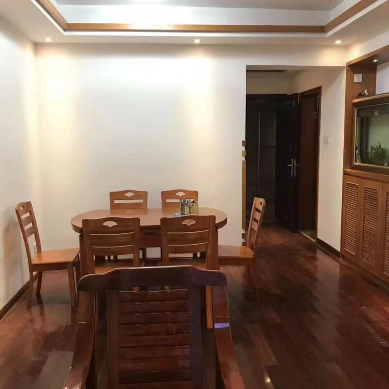 房屋出租 