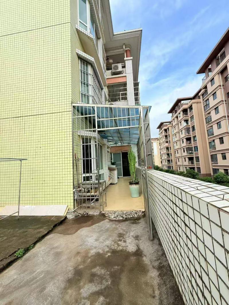 房屋出租 