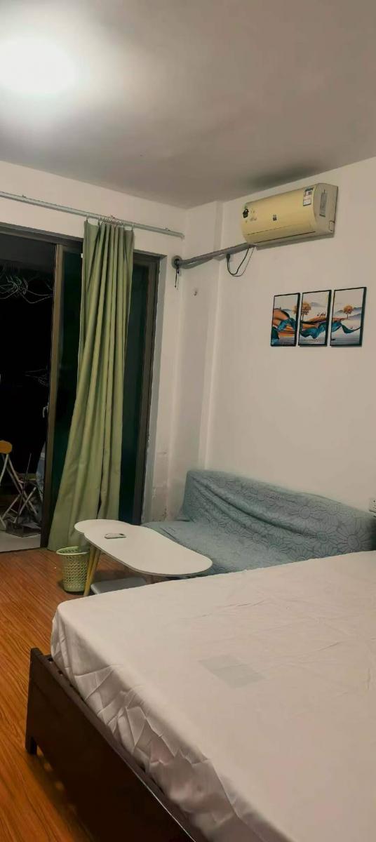 房屋出租 
