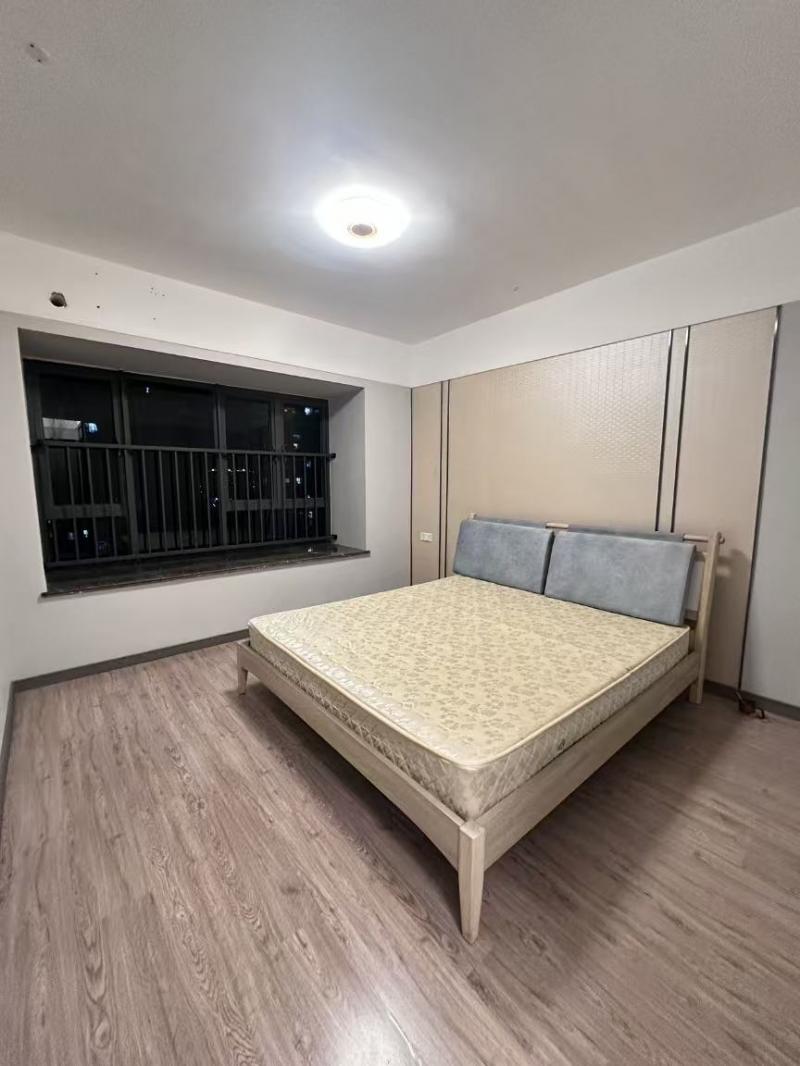 房屋出租 