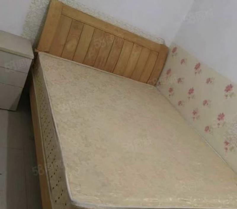 房屋出租 