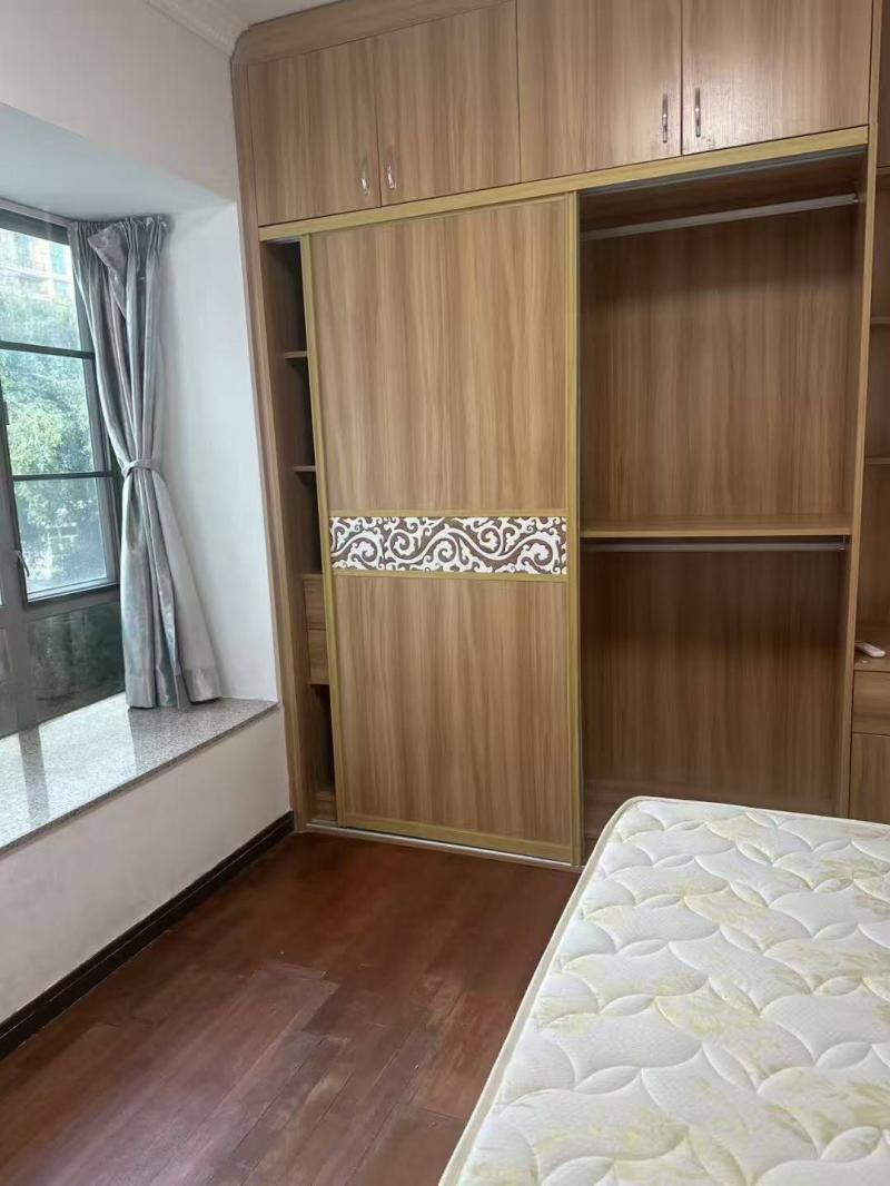 房屋出租 