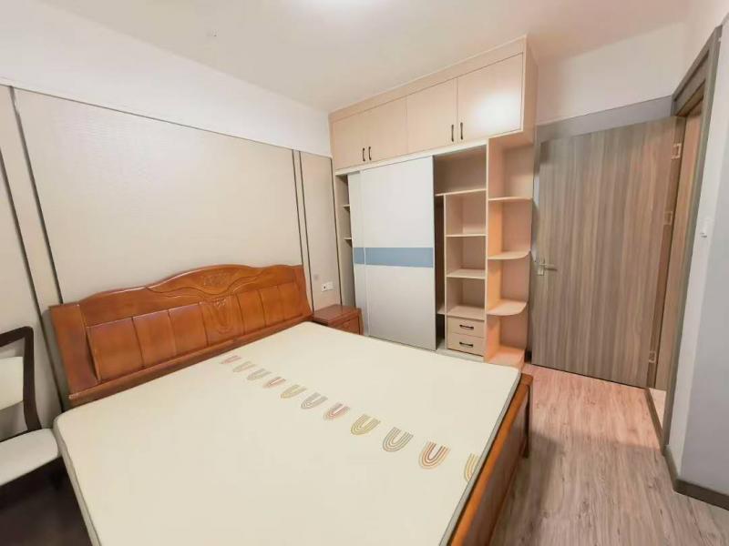 房屋出租 