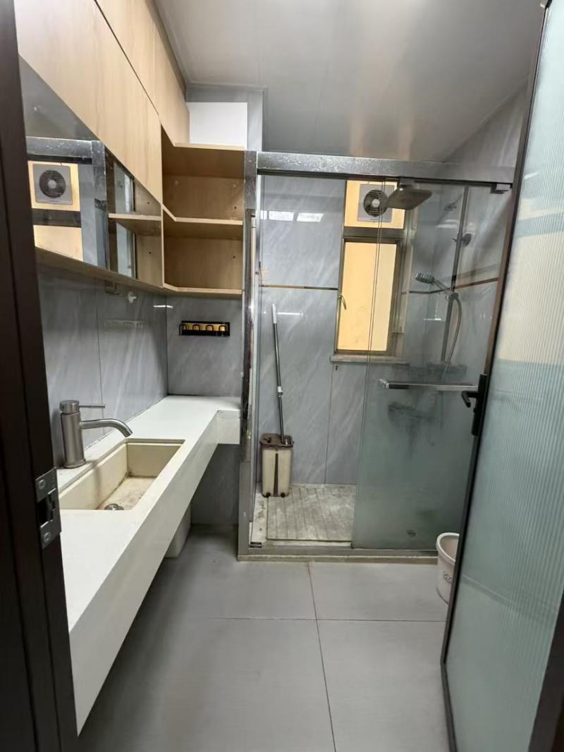 房屋出租 