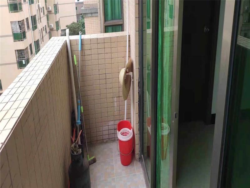 房屋出租 