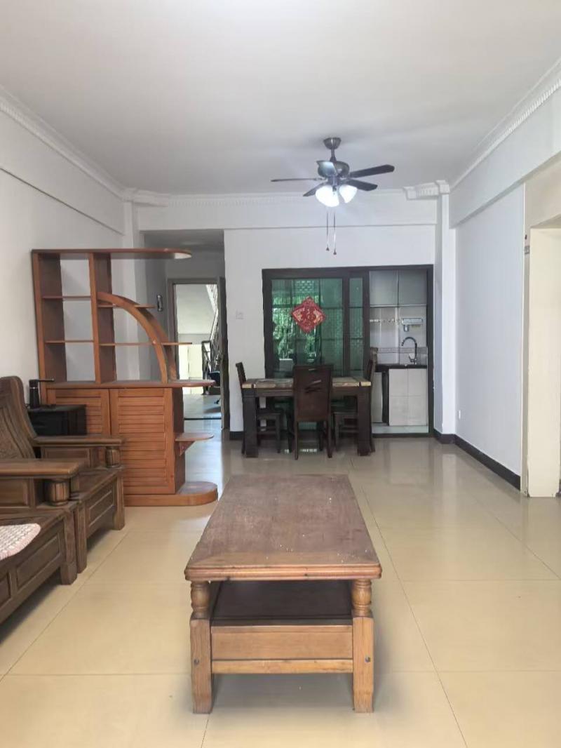 房屋出租 