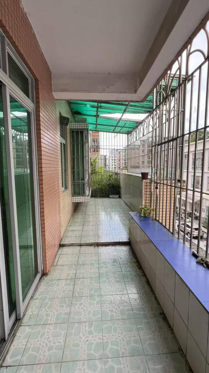 房屋出租 