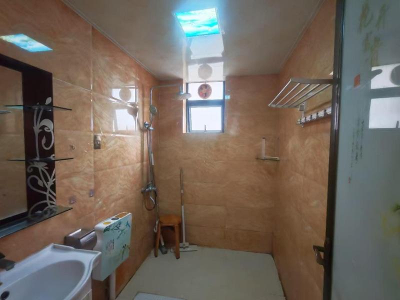 房屋出租 