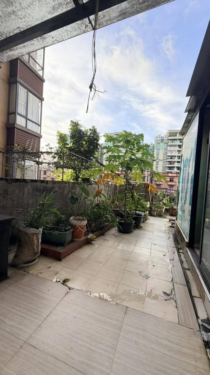 房屋出租 