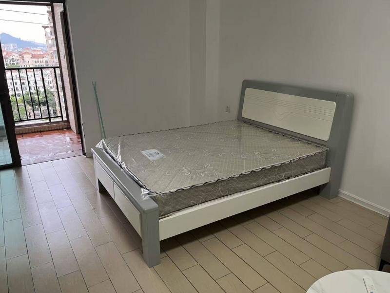 房屋出租 