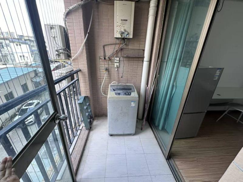 房屋出租 