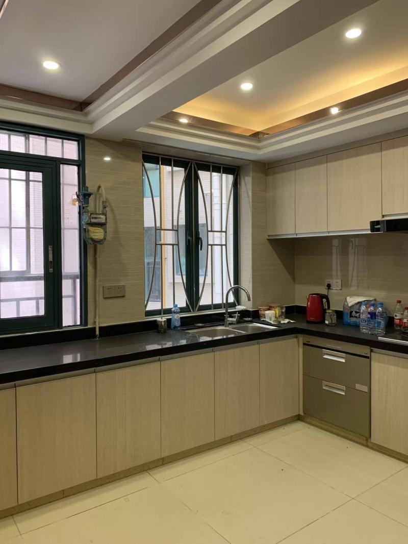 房屋出租 