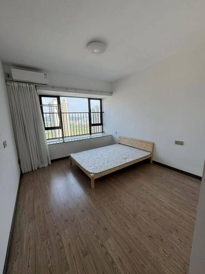 房屋出租 