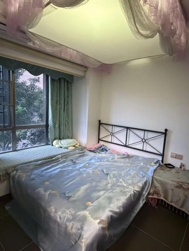 房屋出租 