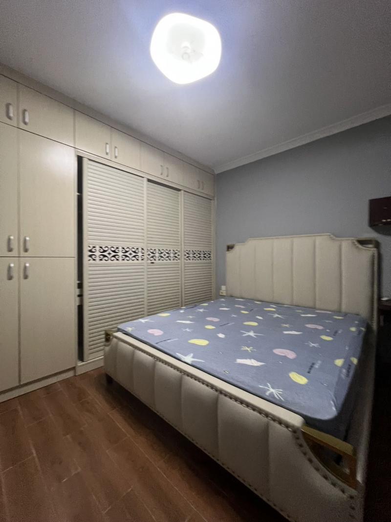 房屋出租 