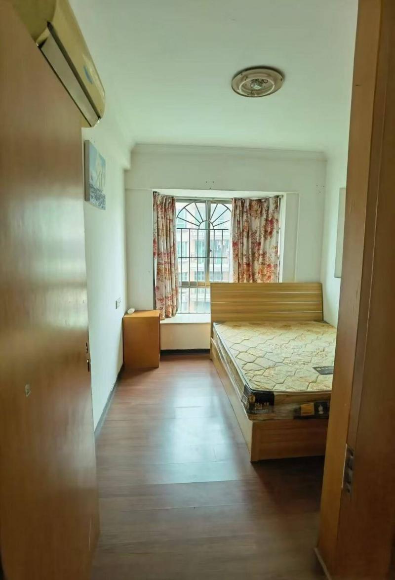 房屋出租 