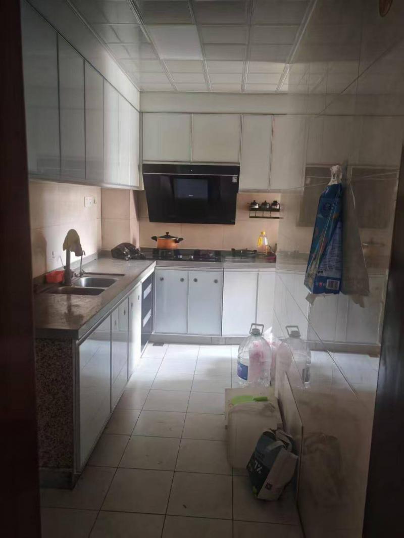 房屋出租 
