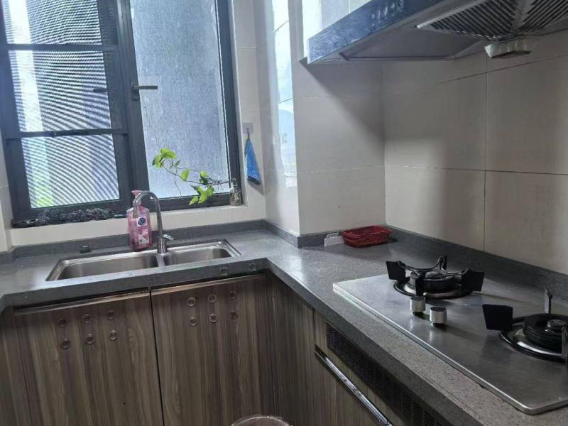 房屋出租 