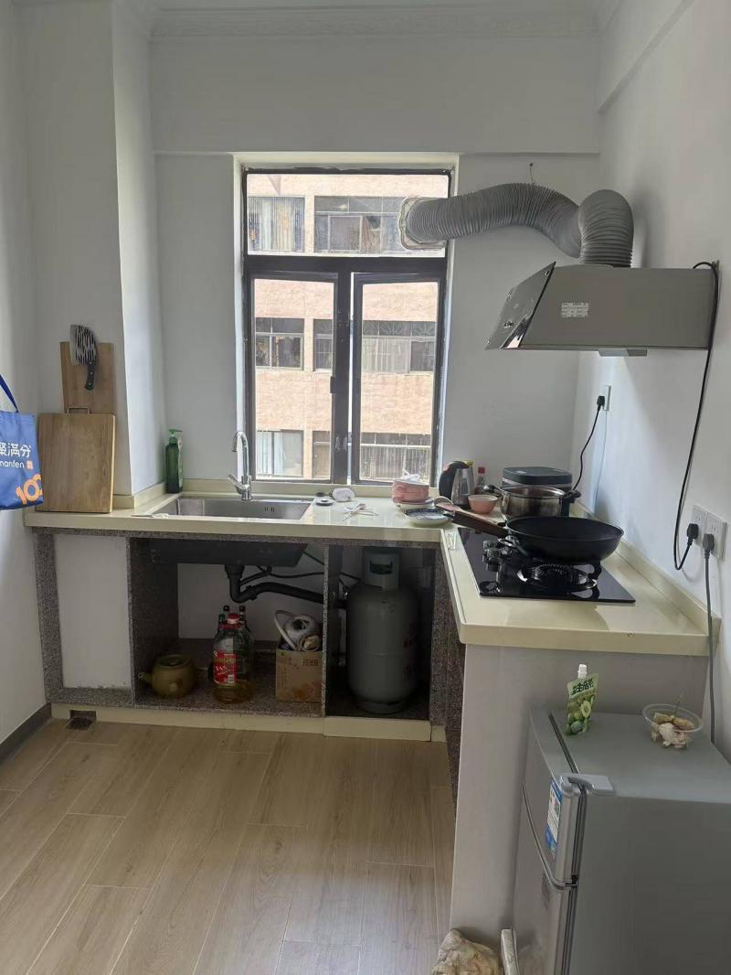 房屋出租 