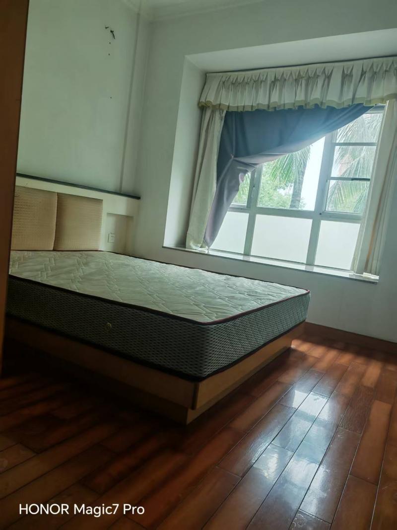房屋出租 