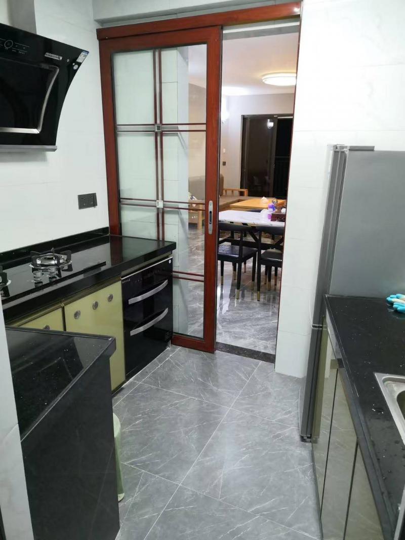 房屋出租 