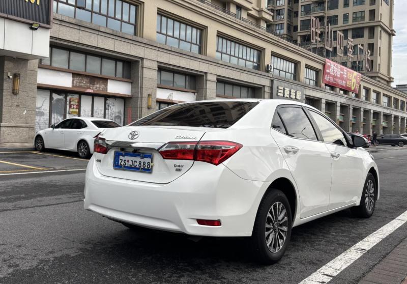 二手车 